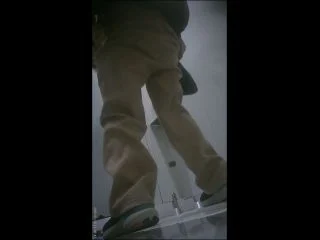 Nike Wearing Girls Sexy Buttocks screenshot 6