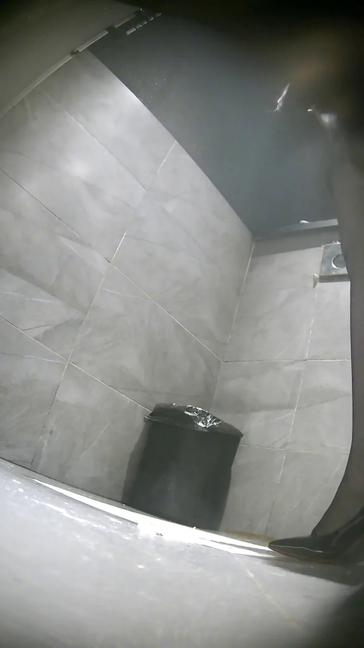 Bar Women S Restroom 3