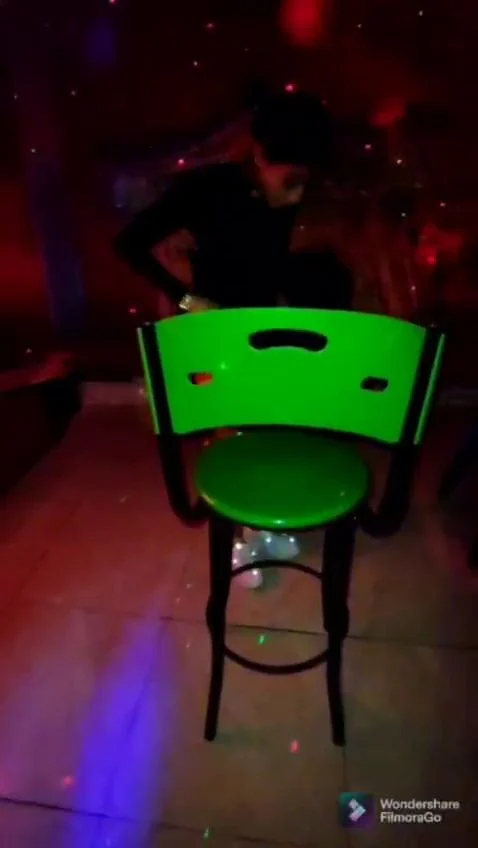 Lauracoliin – Shitting In Disco
