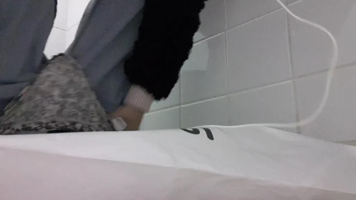 Bad Dolly – About To Explode With Pee Public Toilet