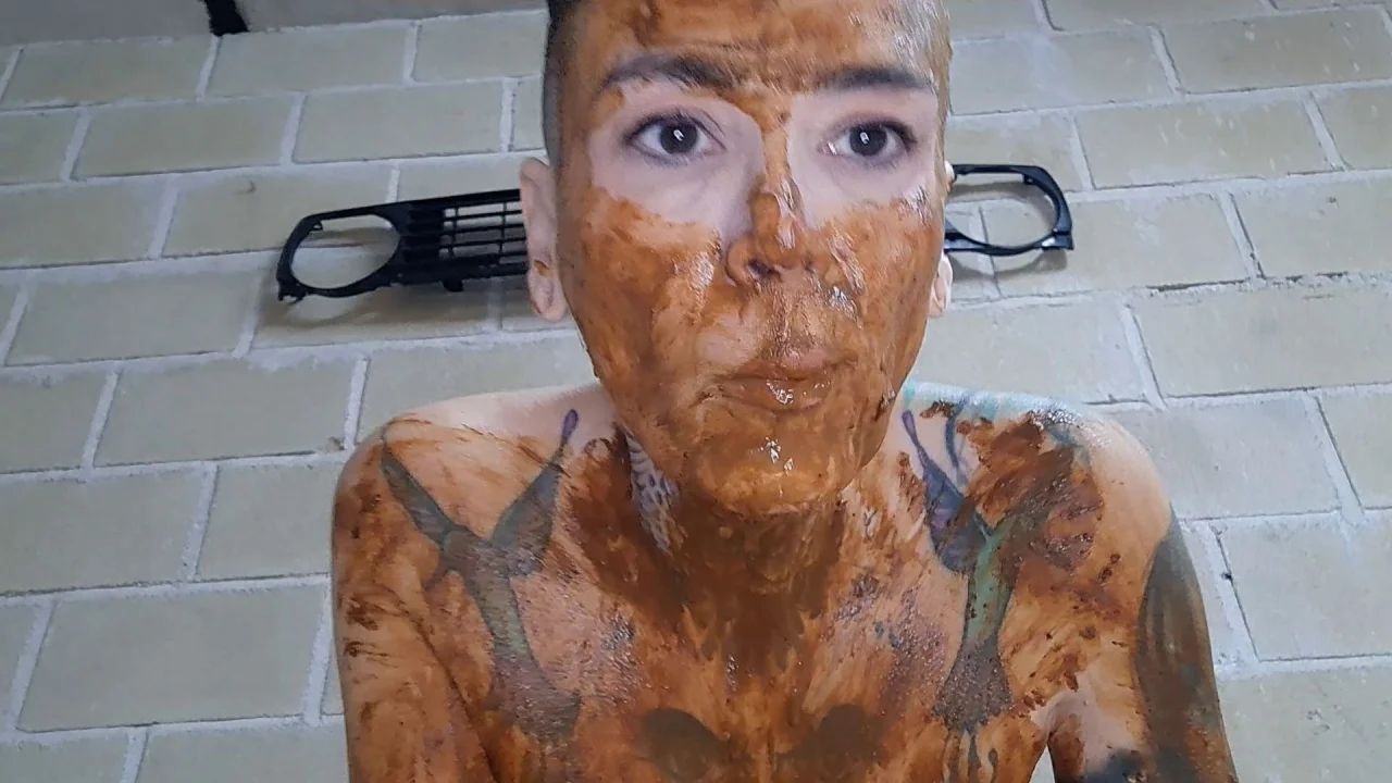 Lamia Dark – Shit In The Workshop