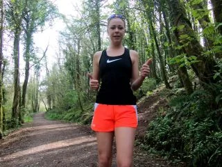 UKcutegirl – Desperate Runner Has To Pee In Woods screenshot 1
