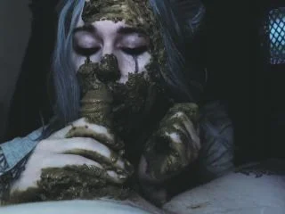 SweetBettyParlour – Underground Dirty Couple Scat Blowjob screenshot 4