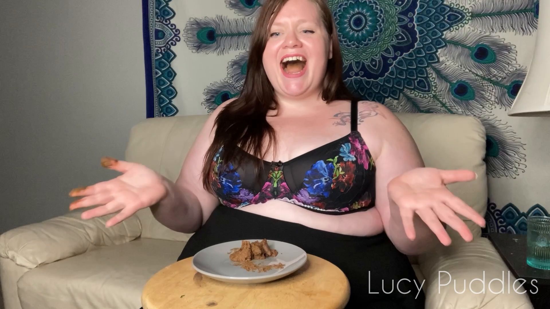 LucyPuddles – Dining With Lucy- Date 1