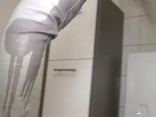 Dirty Tina Piss And Fuck screenshot 1