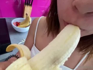SmallM0lly Vid55 screenshot 1