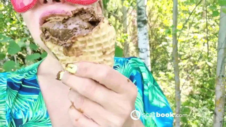 ScaLina – Shitty Ice Cream