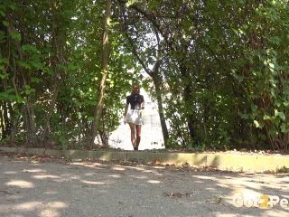 On The Kerb screenshot 1