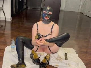 GingerCris – Latex Goddes Purge And Jerk screenshot 4