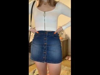 Jessiekaypoops – Cuckold Has A Date With My POOP screenshot 3