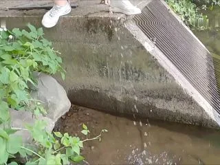 Wet-Wonder – Feuchte Fotze Am Fluss screenshot 6