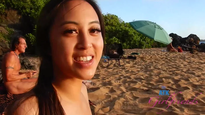 Alexia Anders – Mani 10