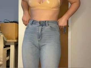 Delilah Jynx – Let Me In Im Going To Wet Myself screenshot 6