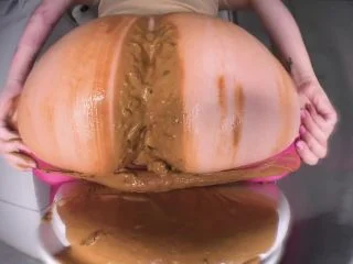 DirtyBetty – WILD Huge Diarrhea ASMR Explosion screenshot 6