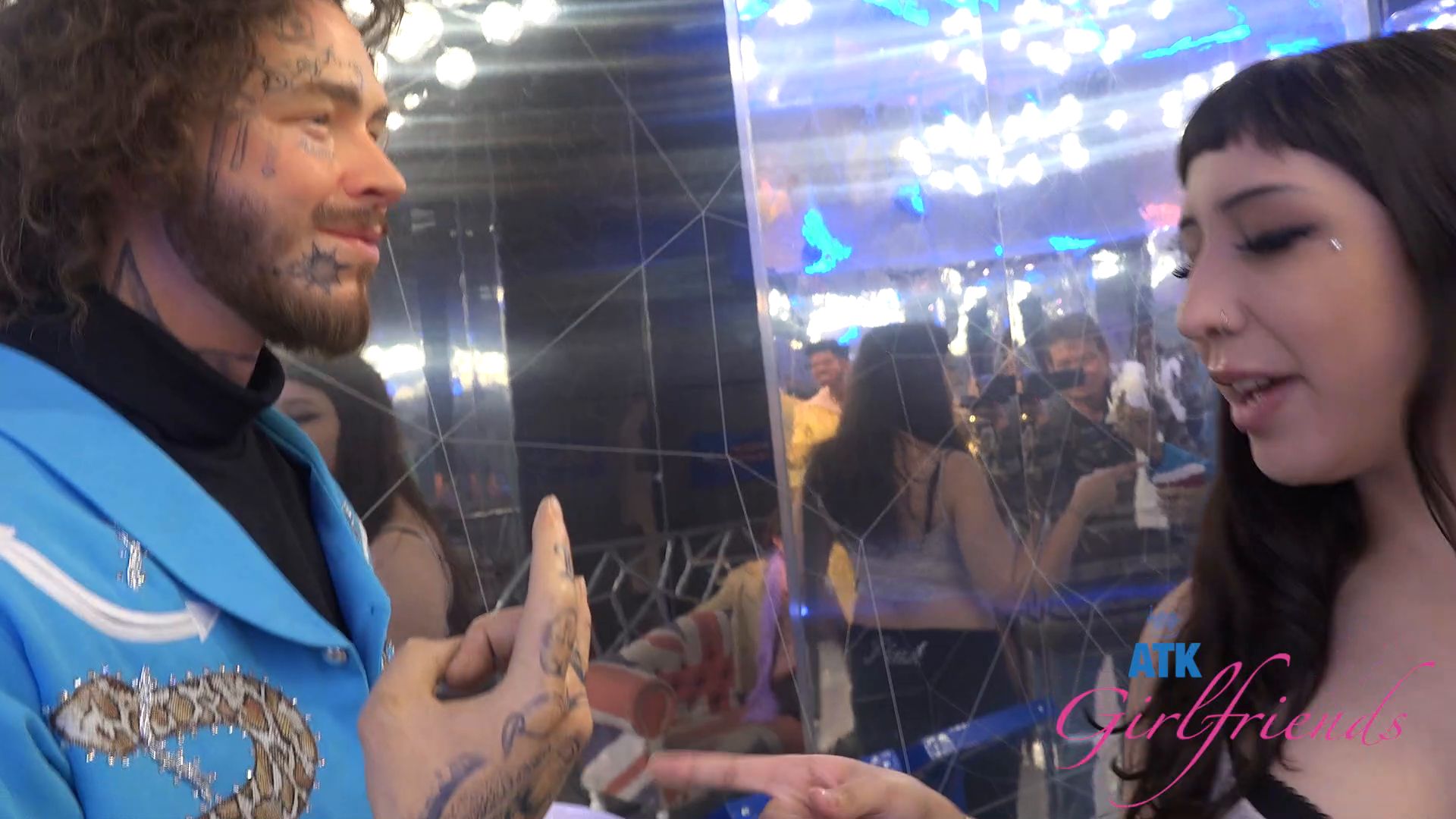 Selena Sativa Pee Outdoor