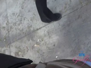 Selena Sativa Pee Outdoor screenshot 1
