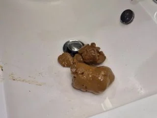Kitty Skatt – Struggle To Hold Sink Gets It All screenshot 4