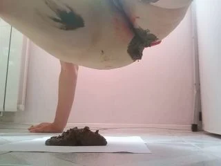 Nastygirl – Bloody Poo And Sitting Down In It screenshot 6