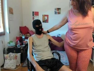 Nicolettaxxx – My Slave Sniff My Farts screenshot 4