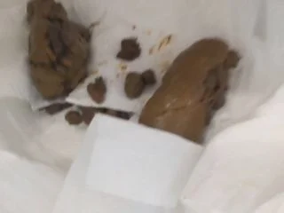 PooGirlSofia – EXTREME CLOSE UPS Of My Turds screenshot 7