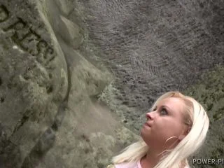 Naomi Nevena – Wetting On The Rock screenshot 7