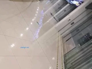 Attractiveness Restroom Footage 2 screenshot 4