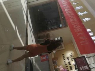 Attractiveness Restroom Footage 2 screenshot 6
