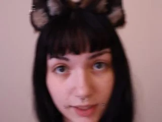 Charlotte Darling – Barking Pet Girl Loves To Pee For You screenshot 5