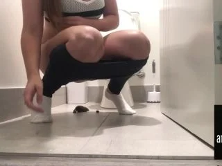 BDSMangel – Stomach Pain – Poo Next To Toilet screenshot 1