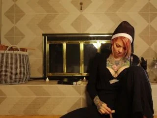 Gassy – Sister Gassy Schools Classy In This Sexy Blasphemy screenshot 1