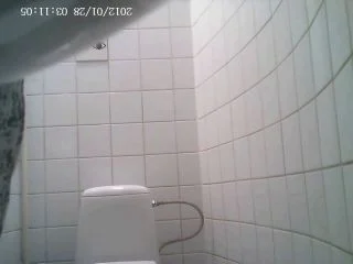 Student Restroom 79 screenshot 2
