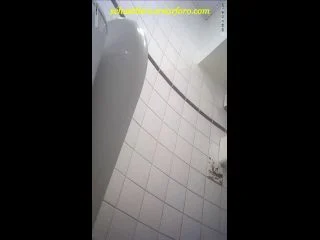 Student Restroom 76 screenshot 4