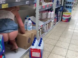 Kack And Piss Sauerei In The Middle Of The Shop – Anale Bockwurst Introduction screenshot 7