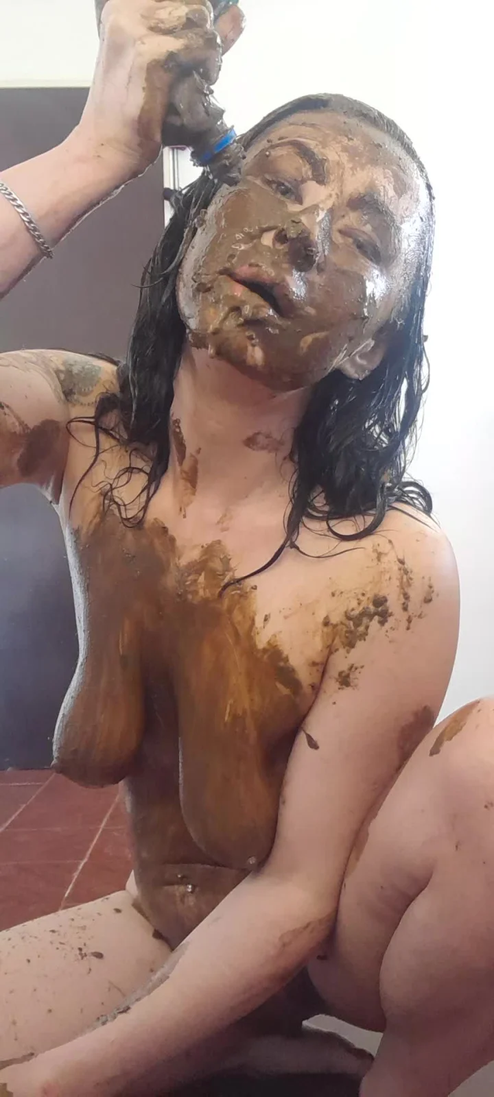 LiliXXXFetish – Dirty Scat Bottle Extreme Play