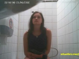 Student Restroom 56 screenshot 1