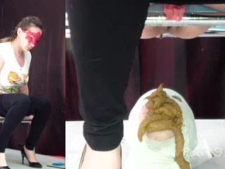 MilanaSmelly – Best Toilet Service For Girls Part 2 screenshot 2