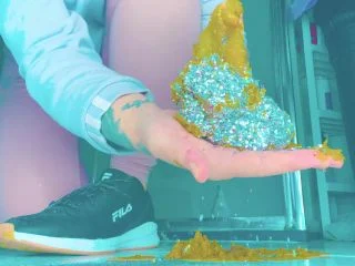 SweetbettyParlour – Close Up POOP Explode screenshot 5