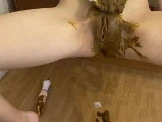 P00girl – Diarrhea In Panties – Scat In Underwear – Panties In Pussy screenshot 4