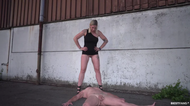 Aurora Nia Noxx – Yourmistressaurora – He Completely Succumbs To Me And Fulfills My Commands With Insatiable Desire