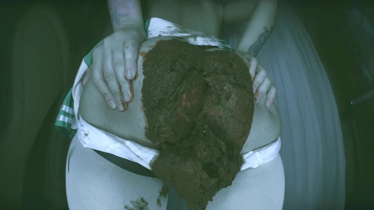 DirtyBetty – SCAT Show Presence