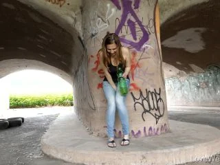 Missed The Target – Antonia Sainz screenshot 2