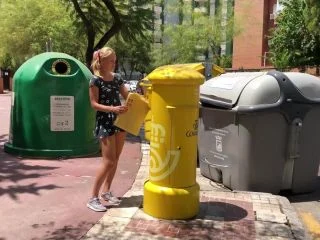 Iviroses – Put My Clothes In Mailbox screenshot 3