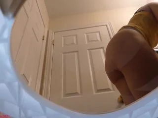 Bossy Leah – Weekend Toilet Slave POV screenshot 2