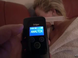 Licky Lex Drunk Pee 720 screenshot 4