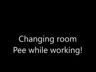Bad Dolly – Peeing Around Leicester 12 Mins Of Piss screenshot 1