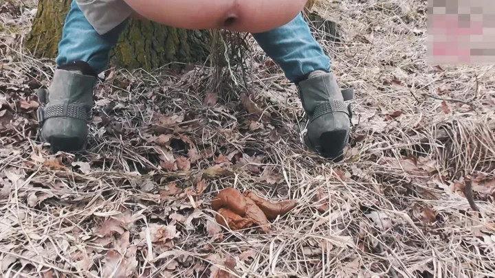 MiaRoxxx – 57. HUGE Turd In Cold Forest