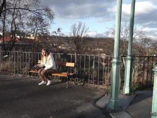 Sara – Drunk Girl Piss HD screenshot 7