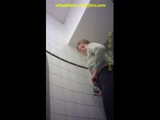 Student Restroom 62 screenshot 1