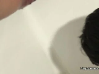 Nikki Cruel – Pee Covered Foot Loser screenshot 2