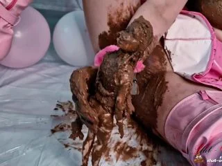 SlutOrgasma – Extreme Barbie Playing With Shit Barbie screenshot 5
